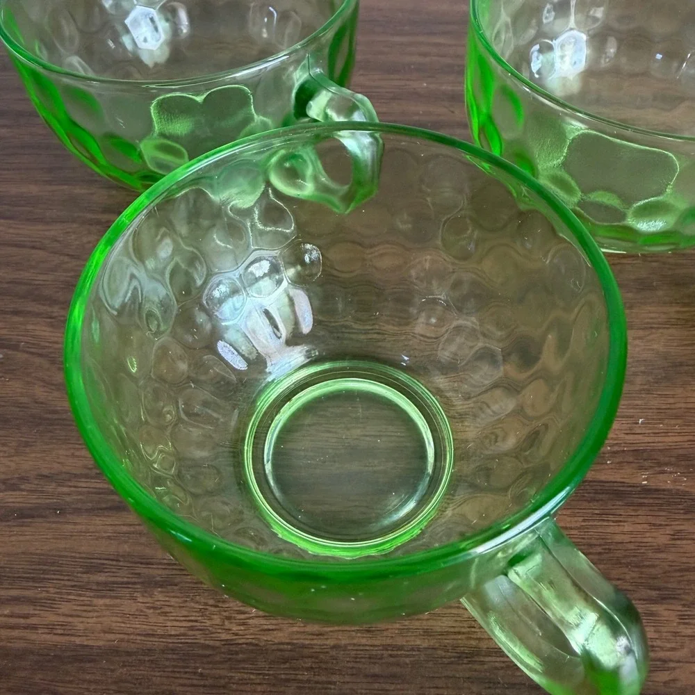 Federal Thumbprint Uranium Coffee Tea Cup Teardrops 1920s Depression 3 pieces